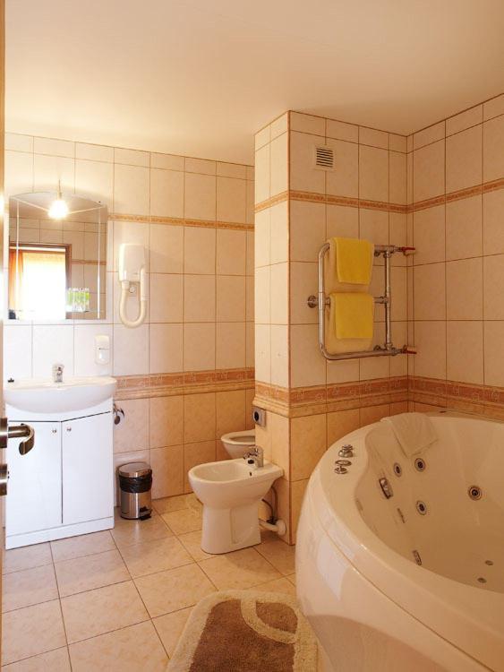 Hotel Talsi Phòng bức ảnh